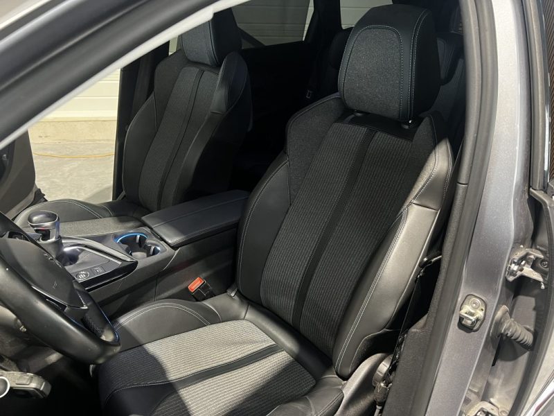 PEUGEOT  - 5008 II - 1.2 PURE TECH - 130 - ALLURE PACK - 2021 - 51000 km - CarPlay - 7 Places