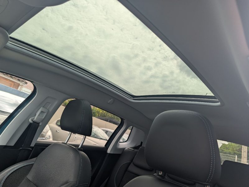 PEUGEOT 2008 1.2 PURE TECH 130CH CROSSWAY 9 ALL  GRIPP CONTROLE FULL OPTIONS GARANTIE 12 MOIS   