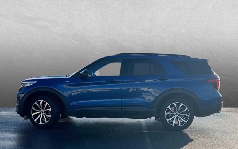 FORD EXPLORER 3.0 EcoBoost PHEV 457ch / TOIT PANO / CAMÉRA 360 / SIÈGES VENTILÉS / ST-LINE