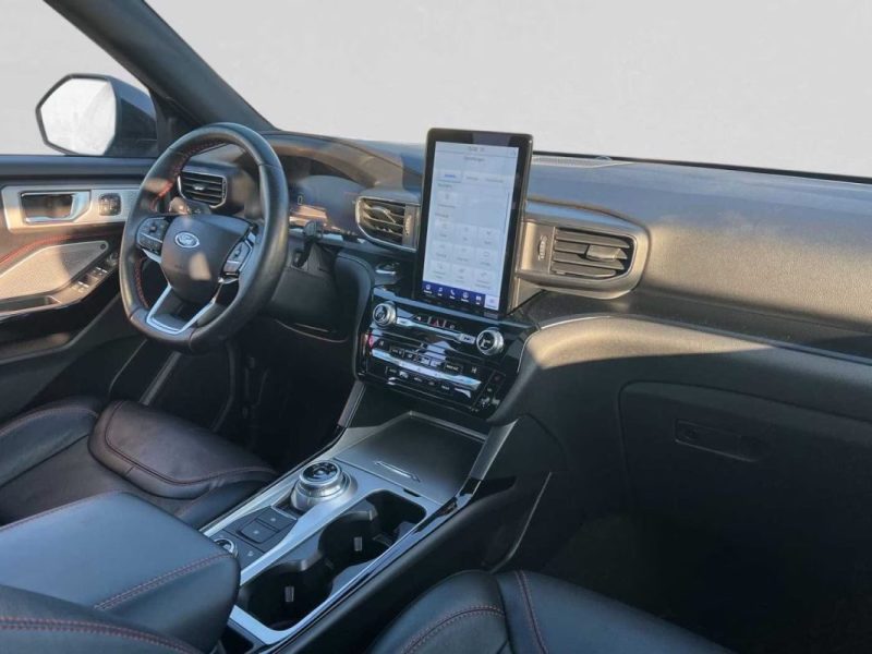 FORD EXPLORER 3.0 EcoBoost PHEV 457ch / TOIT PANO / CAMÉRA 360 / SIÈGES VENTILÉS / ST-LINE
