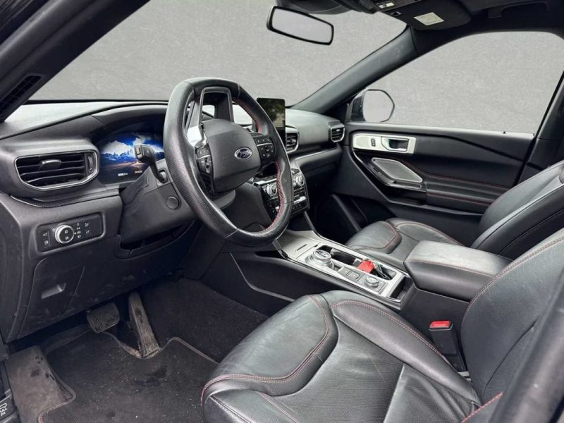 FORD EXPLORER ST-LINE PHEV 363ch / TOIT PANORAMIQUE / B&O / SIÈGES VENTILÉS / 7 PLACES