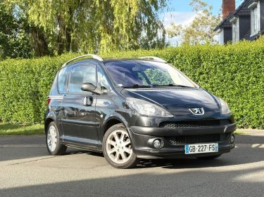 ✅ Vends PEUGEOT 1007 DOLCE 1.4 HDI  // FAIBLE CONSOMMATION // ENTRETIEN ET DISTRIBUTION À JOUR