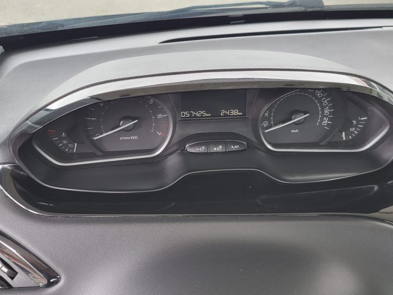 PEUGEOT 208 1.2 PURE TECH 68 LIKE 2019