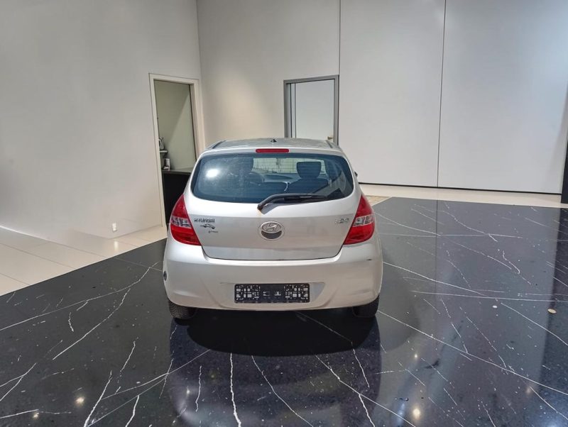 HYUNDAI I20 1.2 CLASSIC 2010