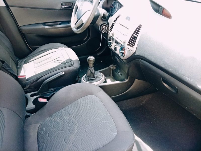 HYUNDAI I20 1.2 CLASSIC 2010