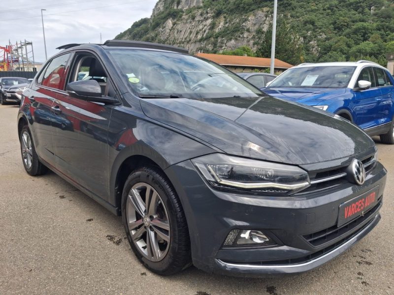 VOLKSWAGEN POLO  1.6 TDI 95 CV DSG CARAT TOIT OUVRANT SIEGES CHAUFFANTS 