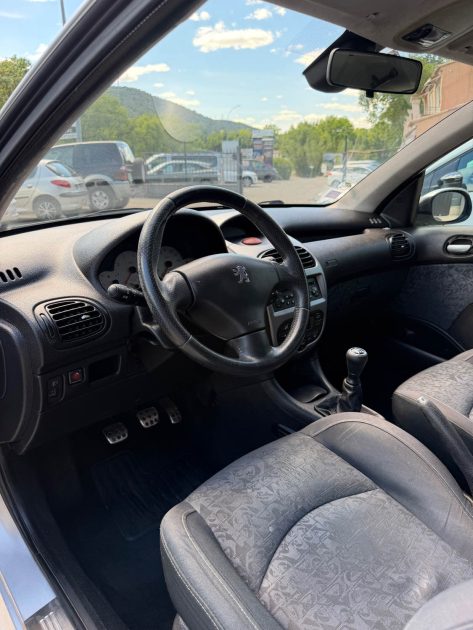 Peugeot 206 Quicksilver Essence – Révisée, Garantie 12 mois, Distribution neuve