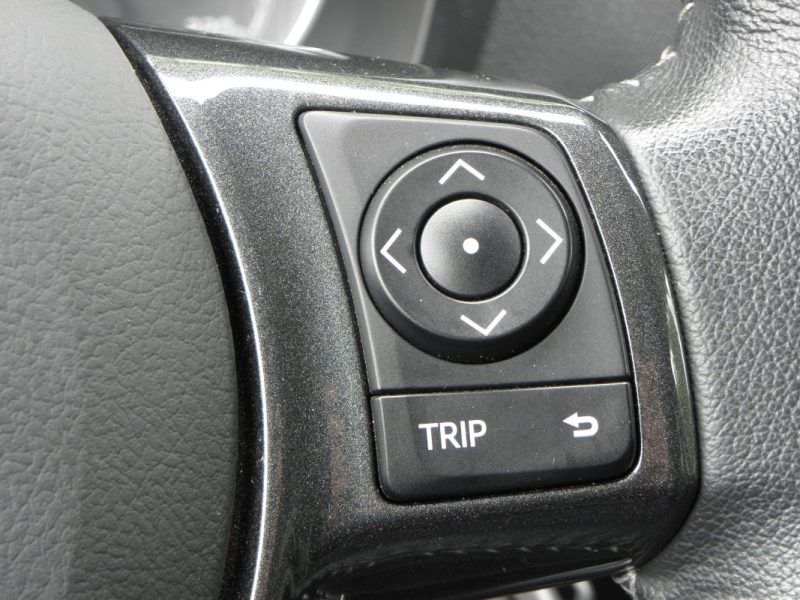 TOYOTA YARIS III 1.5 HYBRID 100CH Y20 CLUB / 3CH 2019