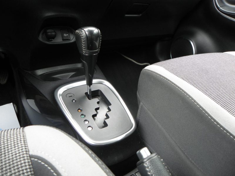 TOYOTA YARIS III 1.5 HYBRID 100CH Y20 CLUB / 3CH 2019