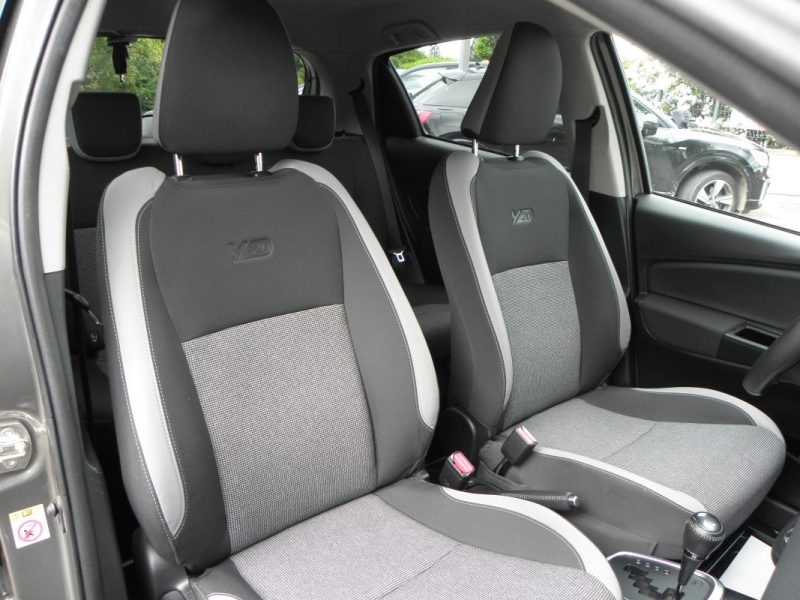TOYOTA YARIS III 1.5 HYBRID 100CH Y20 CLUB / 3CH 2019
