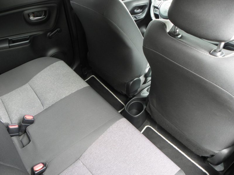 TOYOTA YARIS III 1.5 HYBRID 100CH Y20 CLUB / 3CH 2019