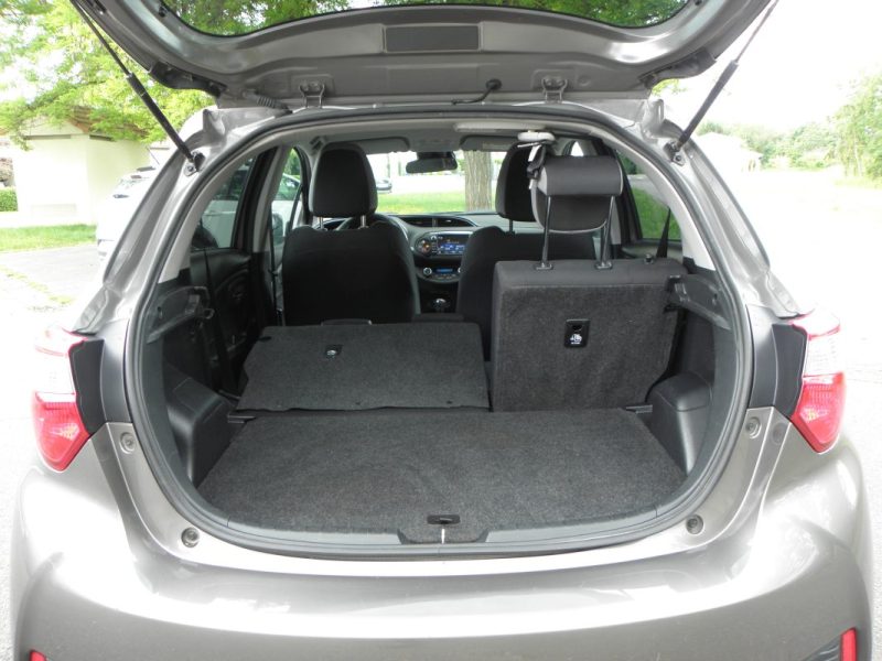 TOYOTA YARIS III 1.5 HYBRID 100CH Y20 CLUB / 3CH 2019