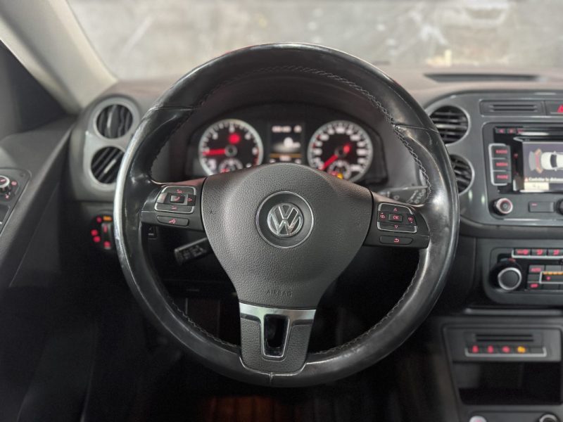 VOLKSWAGEN TIGUAN 2.0 TDI 140 4X2 BLUEMOTION 2014