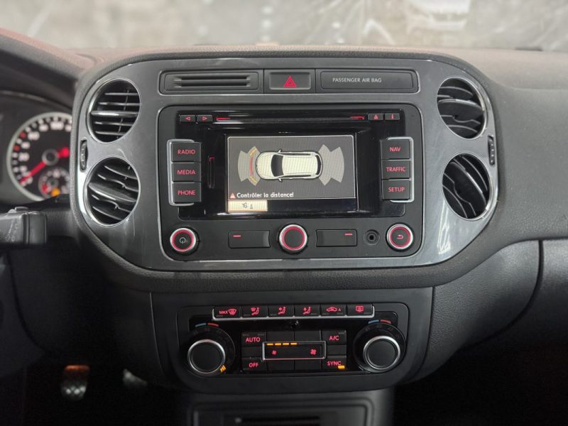 VOLKSWAGEN TIGUAN 2.0 TDI 140 4X2 BLUEMOTION 2014