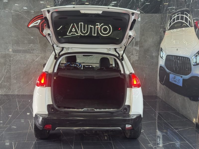 PEUGEOT 2008 1.2 Turbo 110 ALLURE 2015