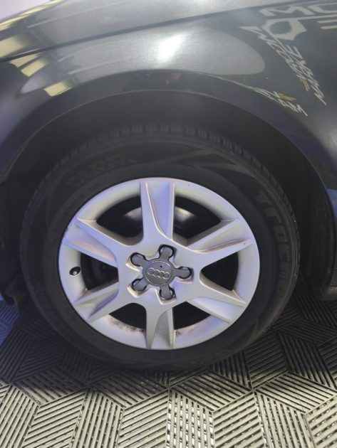 AUDI A3 1.6 TDI 105Cv AMBIENTE 2013