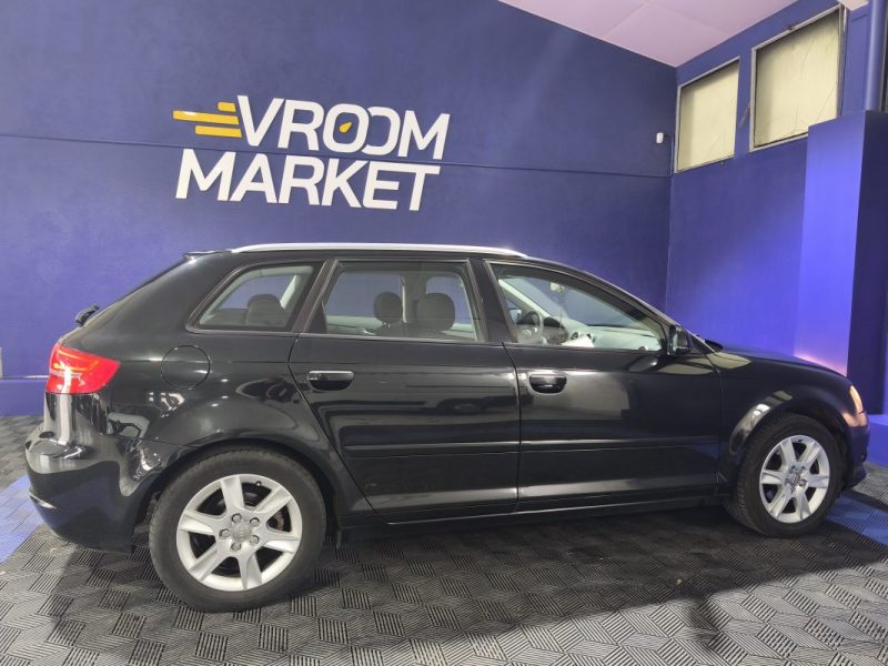 AUDI A3 1.6 TDI 105Cv AMBIENTE 2013