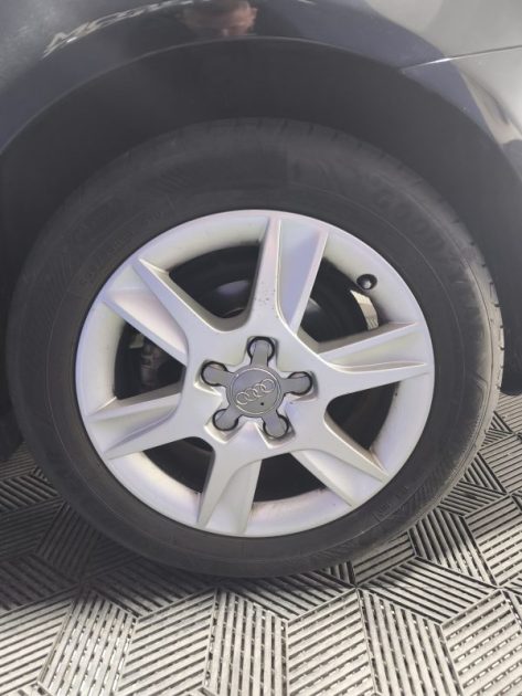 AUDI A3 1.6 TDI 105Cv AMBIENTE 2013