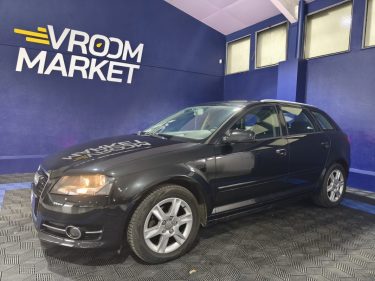 AUDI A3 1.6 TDI 105Cv AMBIENTE 2013