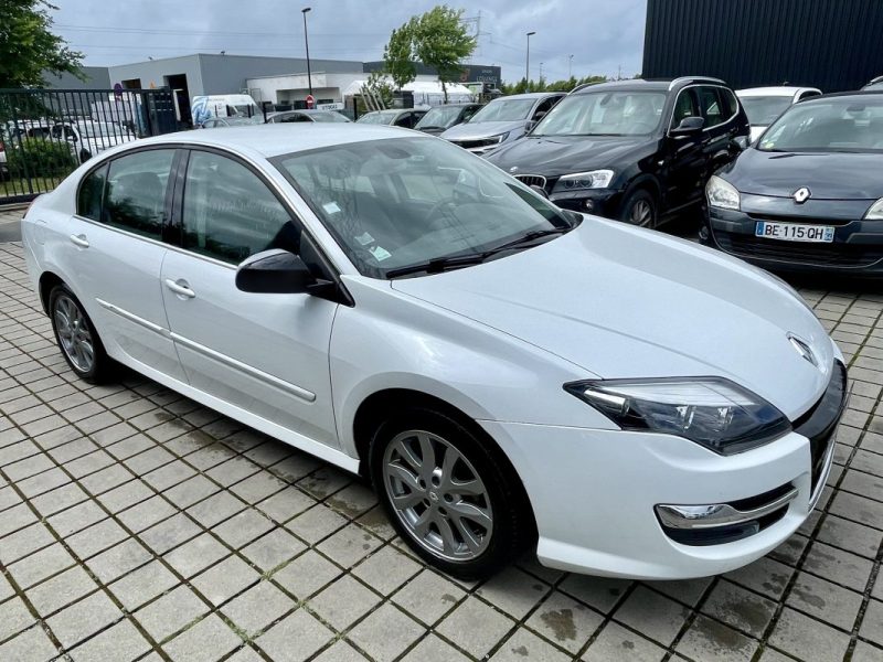 RENAULT LAGUNA 3 1.5 DCI 110 LIFE ECO2 LIMITED 2014