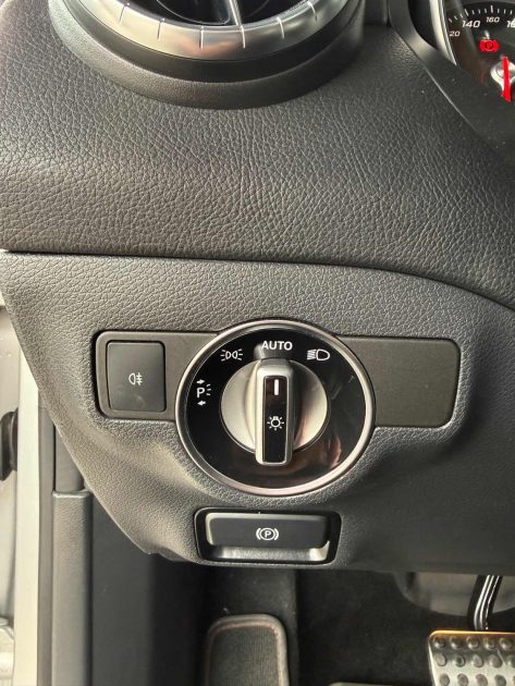 Mercedes CLA 220 D Shooting Brake 177ch Phase 2 4MATIC 7 G-DCT FASCINATION - 