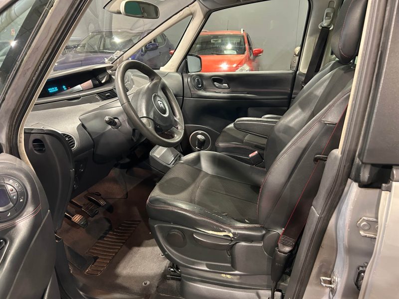 RENAULT ESPACE 4 2.0DCI 130CH