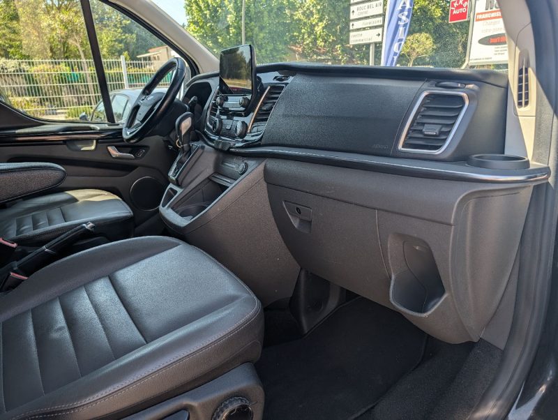 FORD TOURNEO CUSTOM 2.0 BVA  EQUIPEE TPMR185CH TITANIUM FULL OPTIONS 1