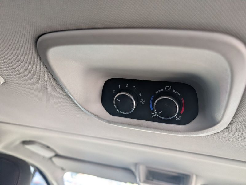 FORD TOURNEO CUSTOM 2.0 BVA  EQUIPEE TPMR185CH TITANIUM FULL OPTIONS 1