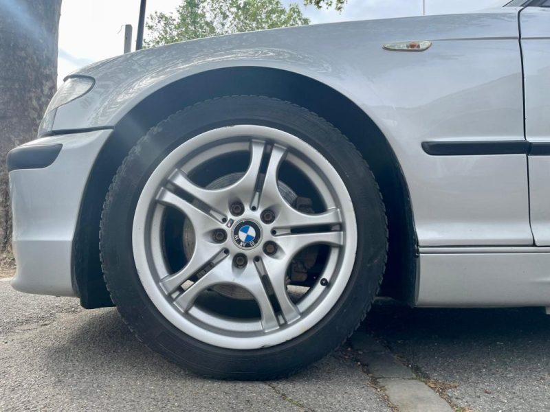 BMW SERIE 3 E46 320d 150ch SPORT DESIGN