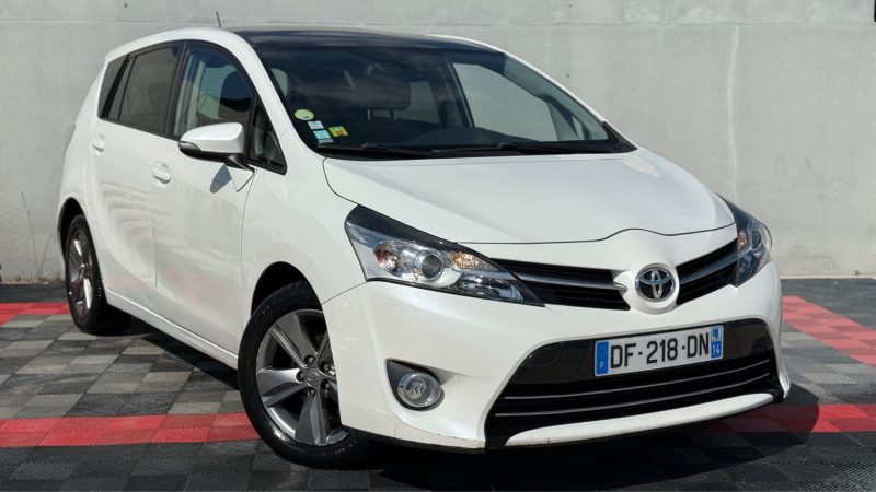 TOYOTA VERSO 112 D-4D 112 CV  BUSINESS 5 PLACES 2014