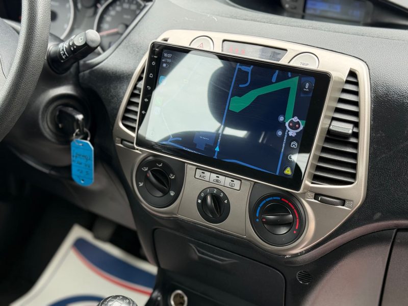 Hyundai i20 1.2L 78ch Pack Evidence - GPS - Clim - Carplay -Révisée & Garantie 6 mois