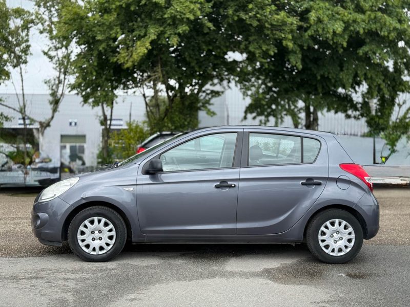 Hyundai i20 1.2L 78ch Pack Evidence - GPS - Clim - Carplay -Révisée & Garantie 6 mois