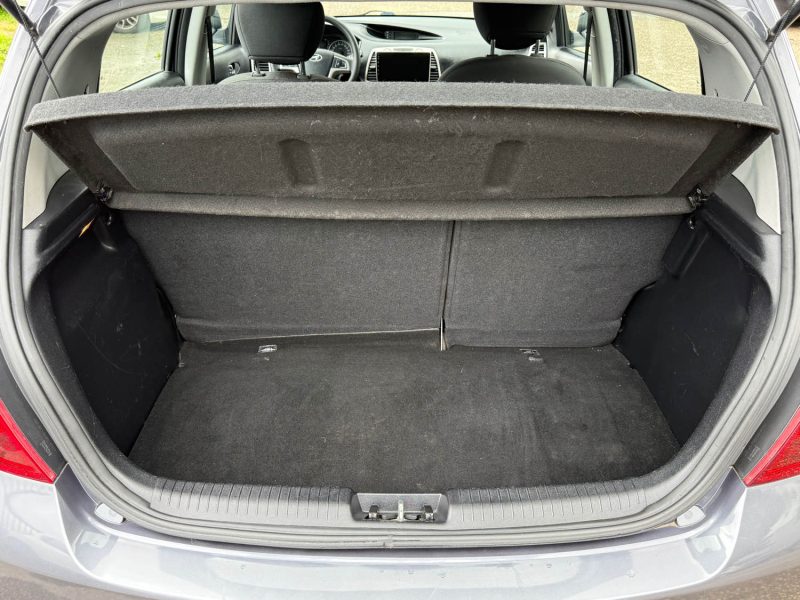 Hyundai i20 1.2L 78ch Pack Evidence - GPS - Clim - Carplay -Révisée & Garantie 6 mois