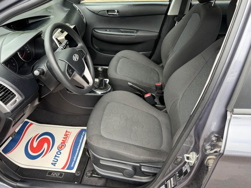 Hyundai i20 1.2L 78ch Pack Evidence - GPS - Clim - Carplay -Révisée & Garantie 6 mois