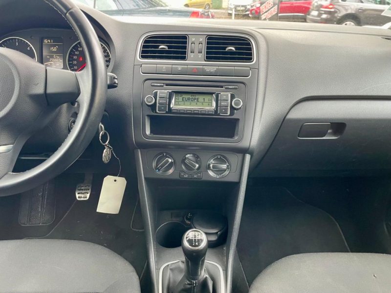 VOLKSWAGEN POLO 1.6 TDI 90 STYLE 5p *1ère MAIN*