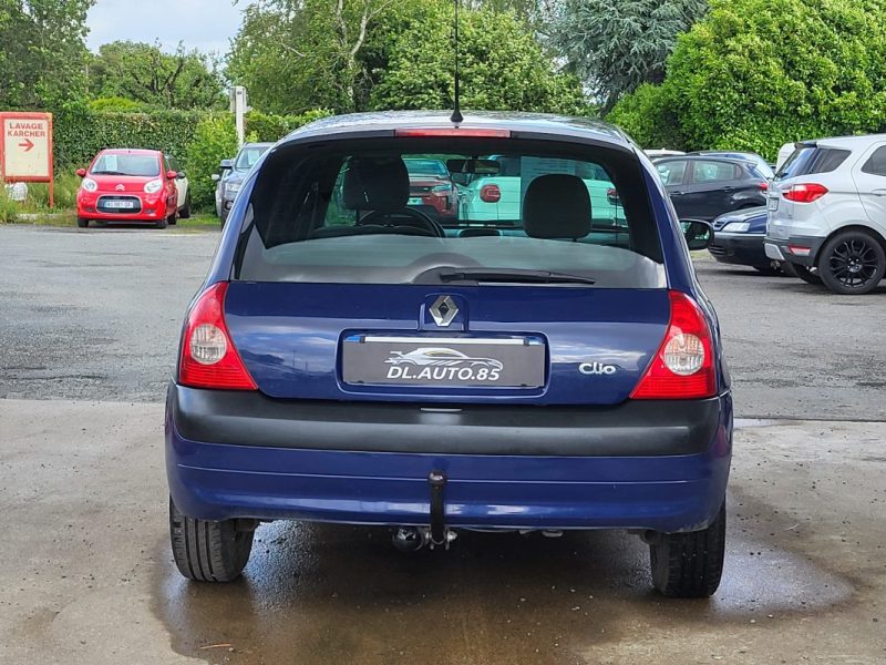 RENAULT CLIO PACK AUTHENTIQUE 1.2 2004