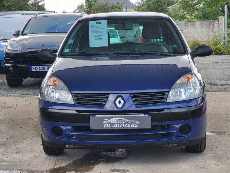 RENAULT CLIO PACK AUTHENTIQUE 1.2 2004