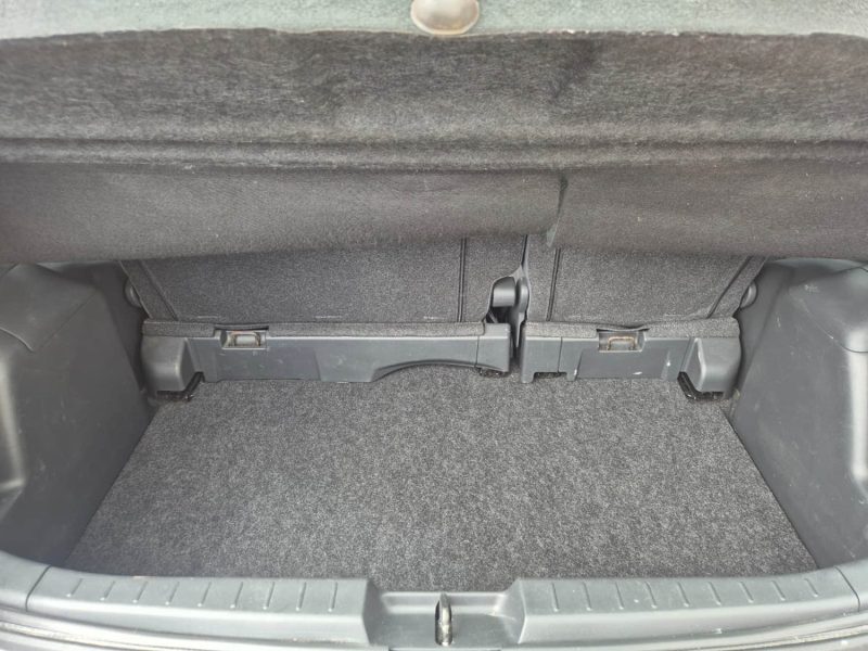TOYOTA YARIS 1.3 VVT-I IN STOP AND START 2009