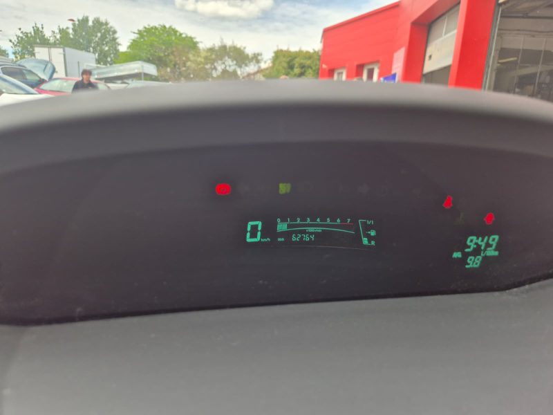 TOYOTA YARIS 1.3 VVT-I IN STOP AND START 2009