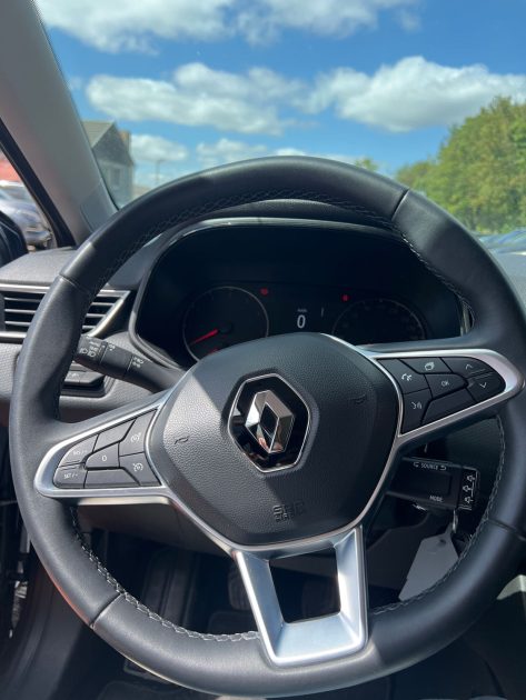 RENAULT CLIO V 1.0 SCE 65 LIMITED 2022