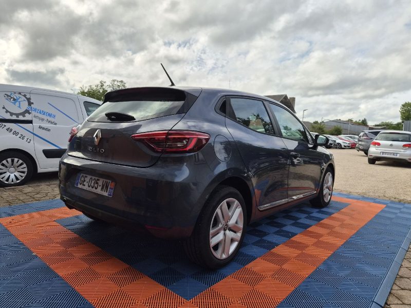 RENAULT CLIO V 1.0 SCE 65 LIMITED 2022