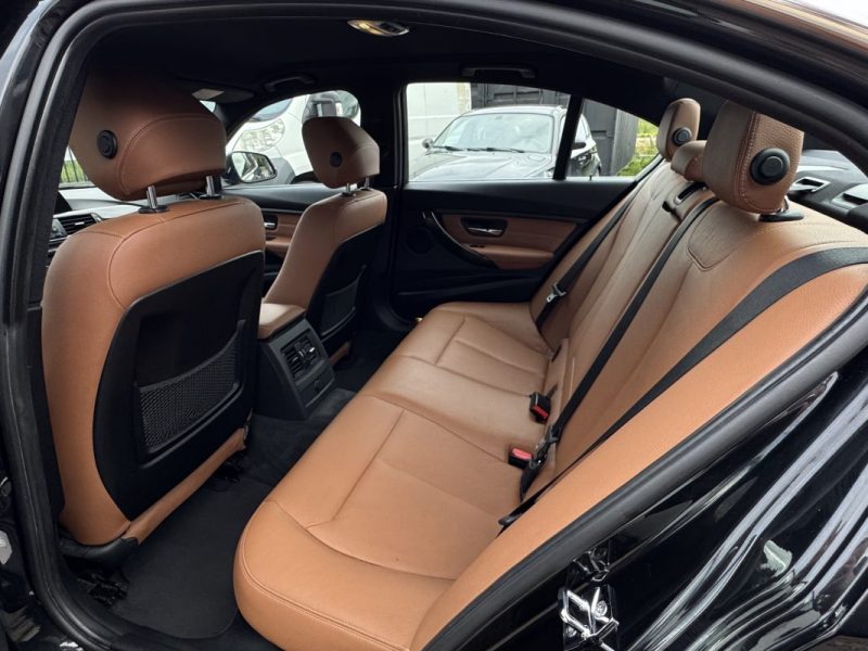 BMW 318 D PACK LUXURY FULL OPTIONS GPS/CLIM/CUIR/XENON 1er MAIN 