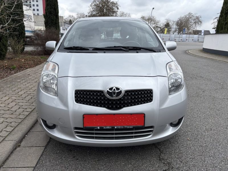 TOYOTA YARIS 1.3VTI 2006