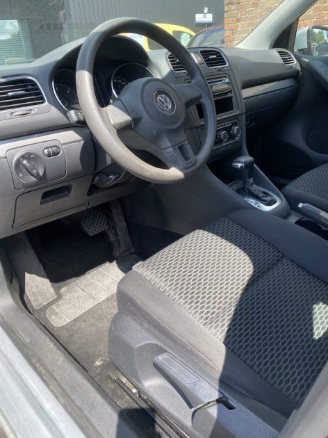 VOLKSWAGEN GOLF 6 2.0 TDI 110 BOITE AUTO 2009