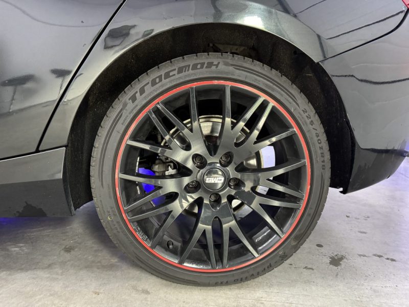 BMW SERIE 1 118d - BVA 5 Portes - F20 Sport - Garantie 12 mois