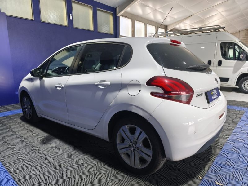 PEUGEOT 208 1.6 BLUE HDI 75Cv STYLE - 5 portes - 2016