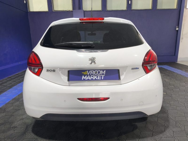 PEUGEOT 208 1.6 BLUE HDI 75Cv STYLE - 5 portes - 2016