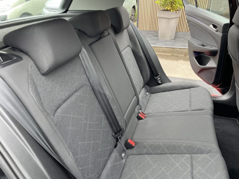 VOLKSWAGEN GOLF VIII 2.0 TDI SCR 115CH BUSINESS DSG7 2021