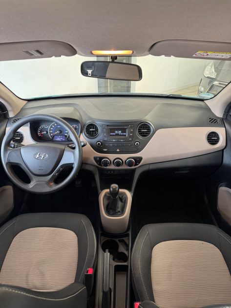 HYUNDAI i10 INTUITIVE - 1.0 67ch 2014 - Moteur à Chaîne - Garantie 12 mois ou 15.000km 