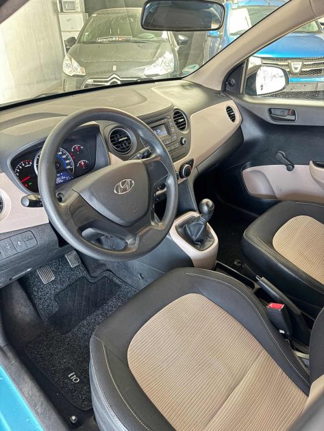 HYUNDAI i10 INTUITIVE - 1.0 67ch 2014 - Moteur à Chaîne - Garantie 12 mois ou 15.000km 